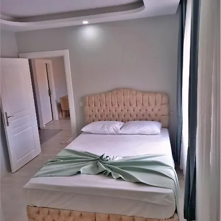 Adam Apart Aparthotel